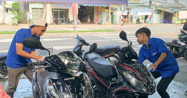 Dịch vụ rửa xe